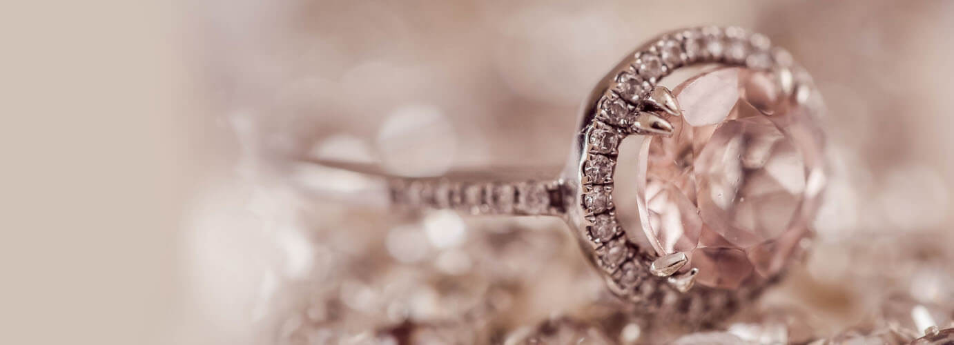 Dazzling Jewels For Your Fingers